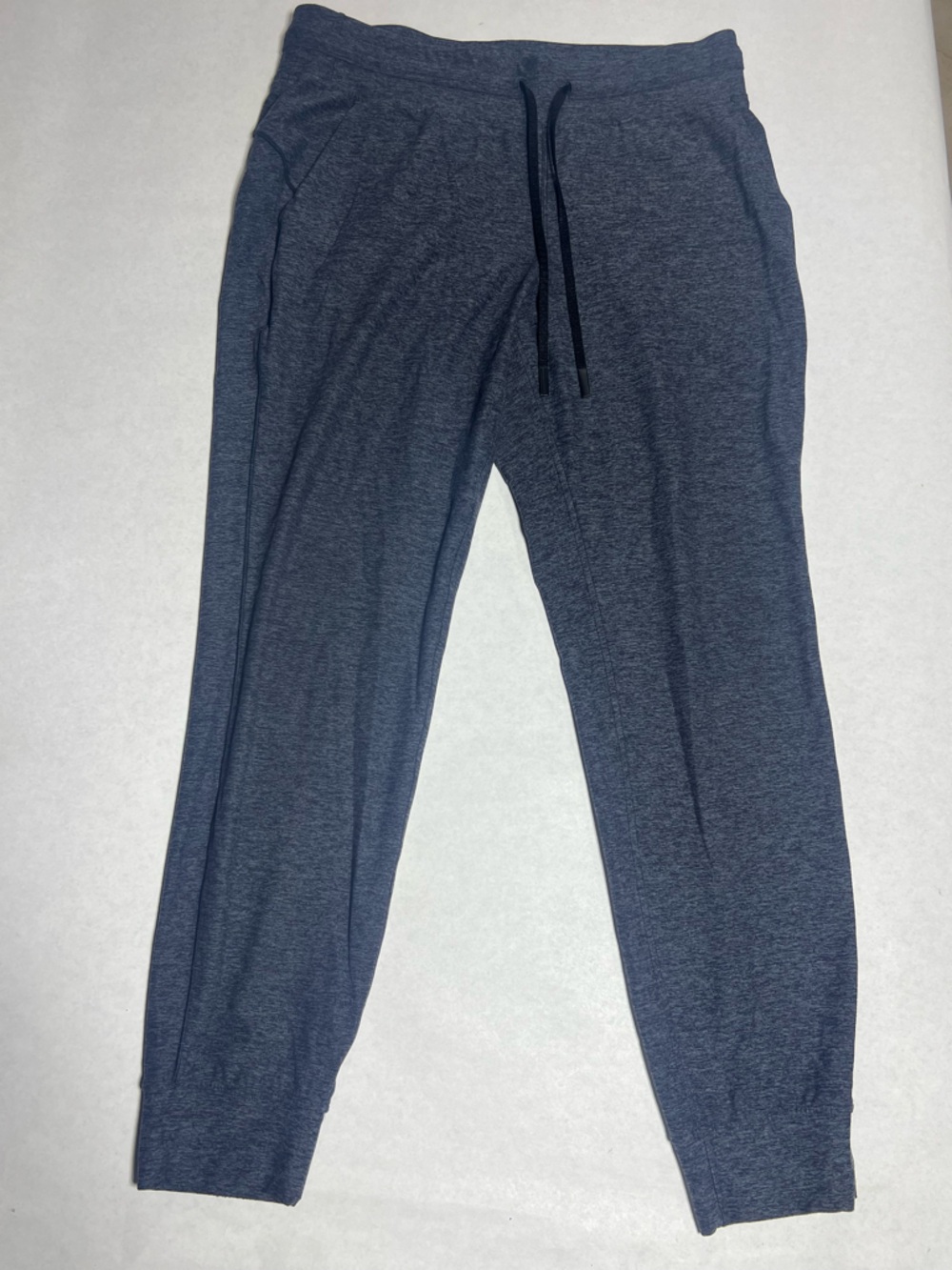 Lululemon Jogger style sweats size 12.
